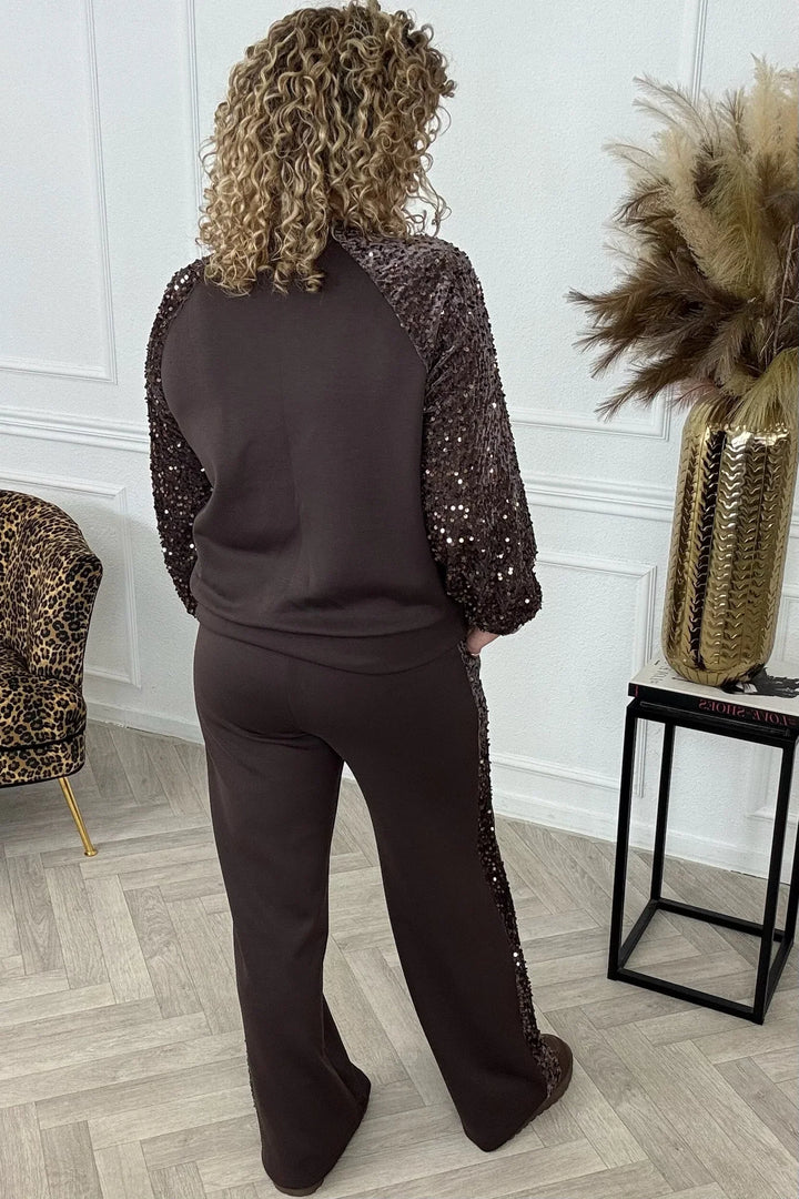 dámská sada s třpytivými rukávy